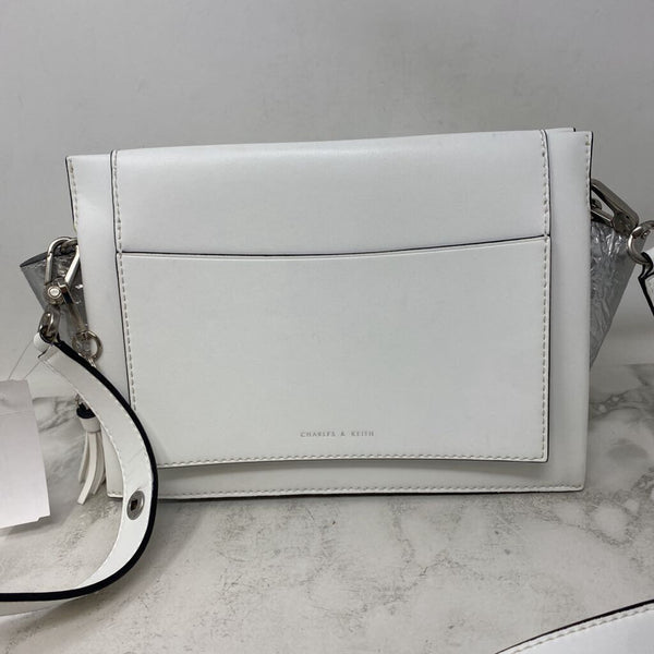 CHARLES & KEITH WOMEN'S BAG white silver