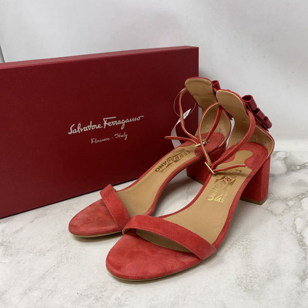 FERRAGAMO WOMEN'S SANDALS red 8