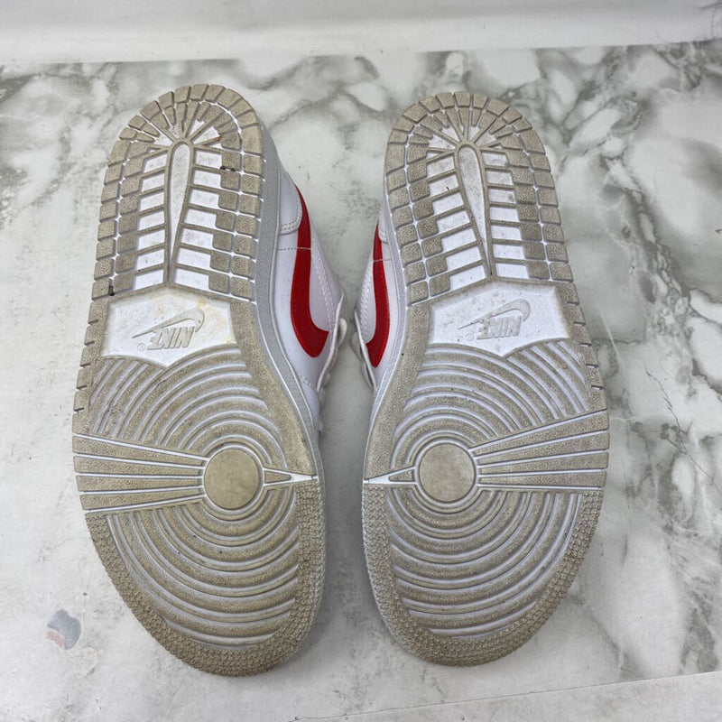 NIKE WOMEN'S SNEAKERS white red 5.5