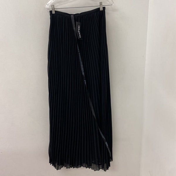 BOOHOO WOMEN'S SKIRT black 6