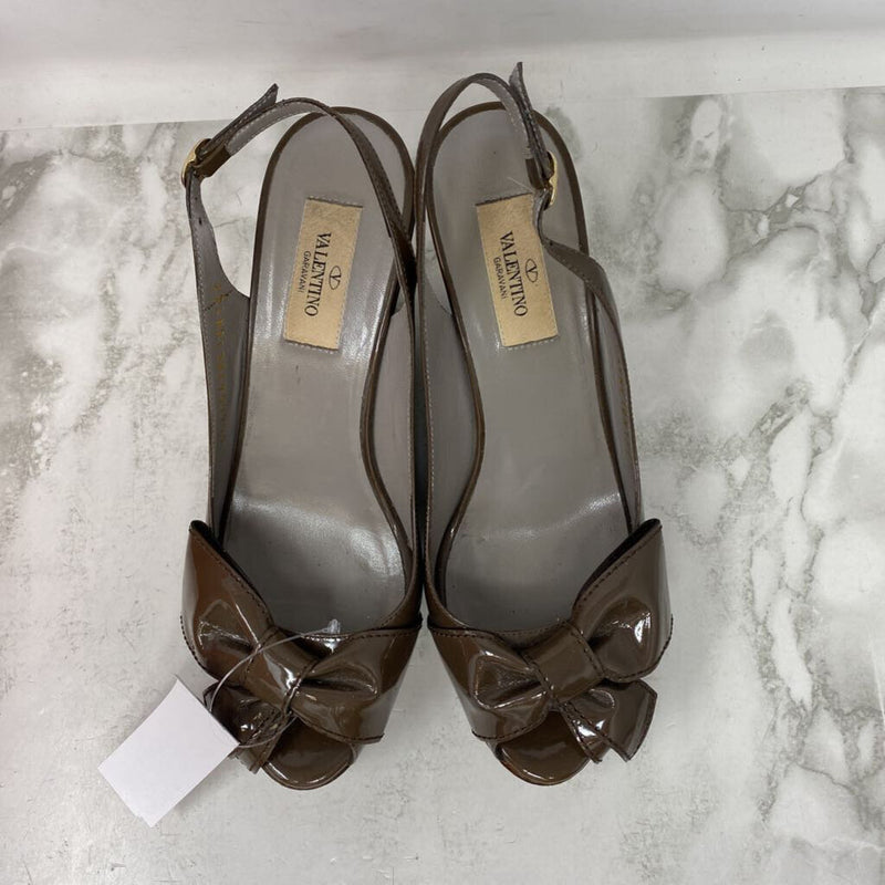 VALENTINO Garavani WOMEN'S SANDALS brown 37