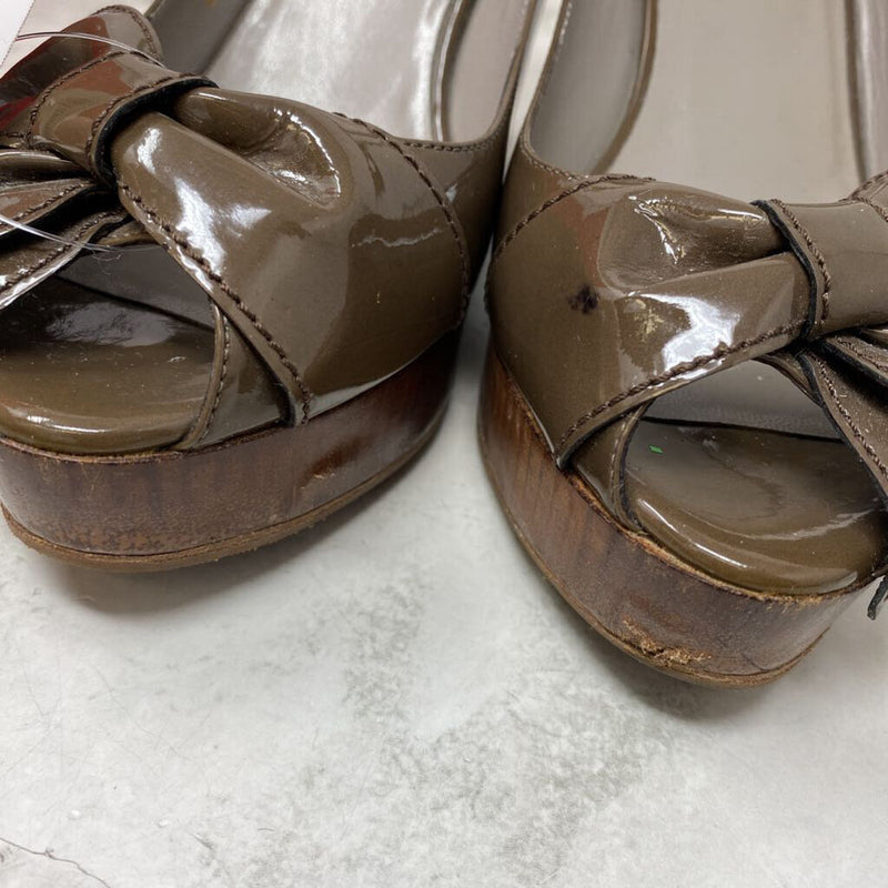 VALENTINO Garavani WOMEN'S SANDALS brown 37