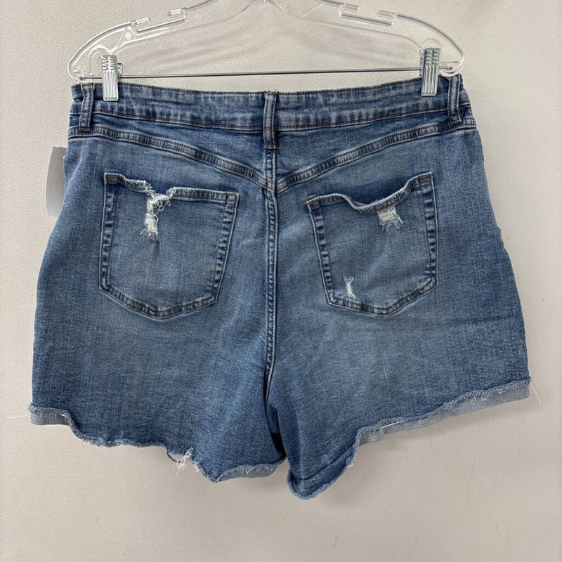 r jeans WOMEN'S SHORTS blue 14?