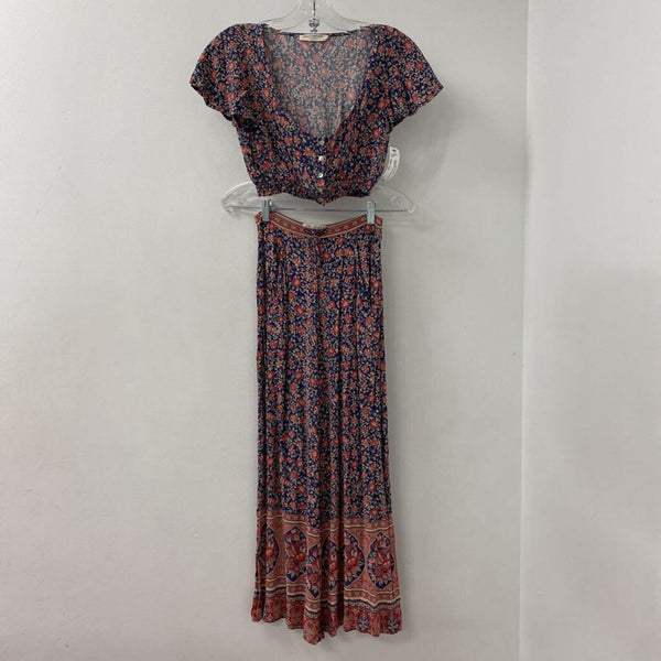 WOMEN'S SUIT/OUTFIT blue pink red XS