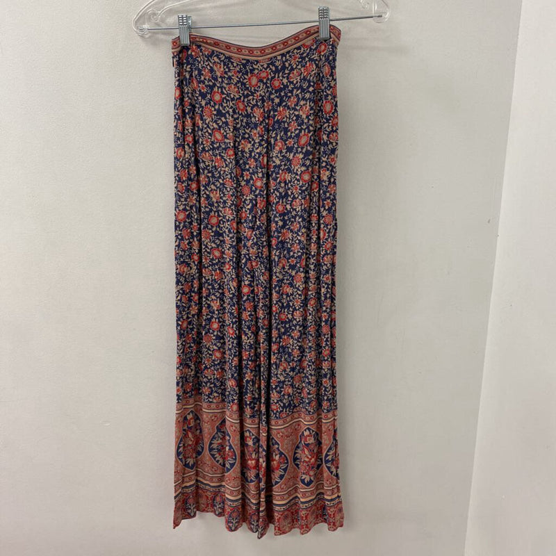 WOMEN'S SUIT/OUTFIT blue pink red XS