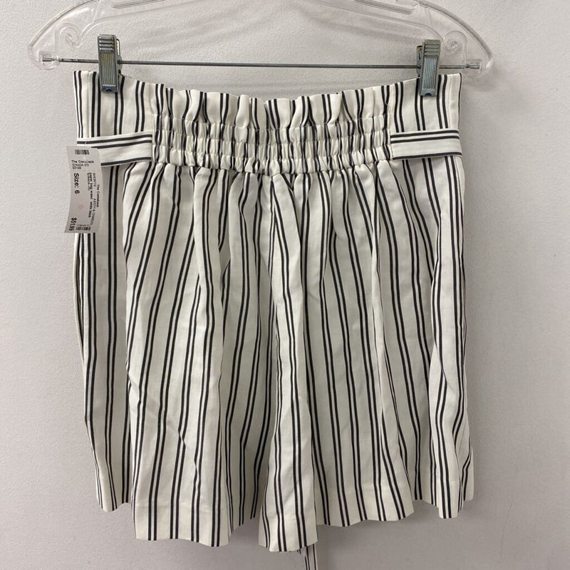 JUDITH & CHARLES WOMEN'S SHORTS white black stripe 6