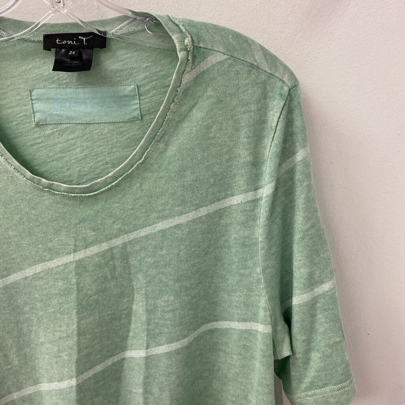 toni t. WOMEN'S PLUS TOP green white 2X
