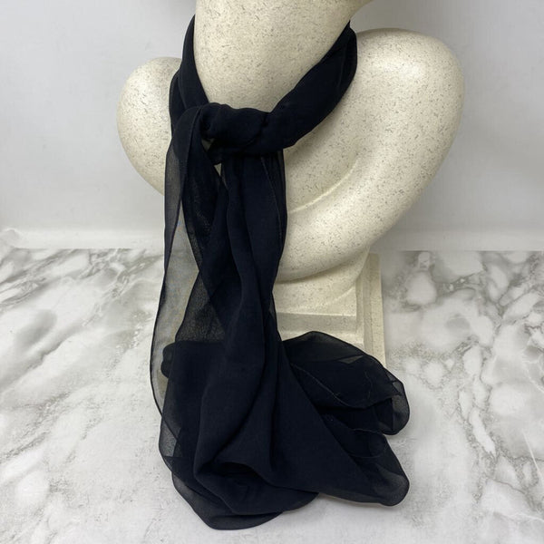 HOLT RENFREW WOMEN'S SCARF/SHAWL black