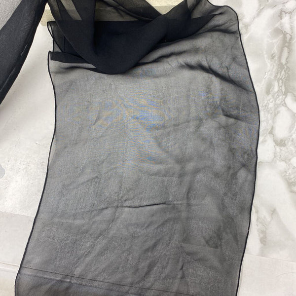 HOLT RENFREW WOMEN'S SCARF/SHAWL black