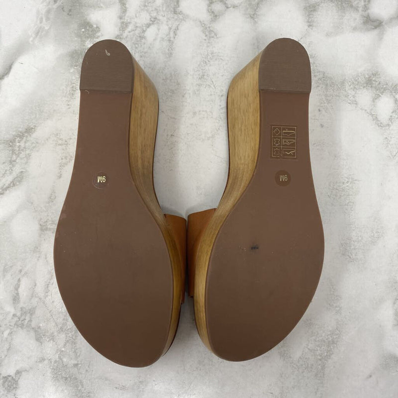 TORY BURCH WOMEN'S HEELS tan 9