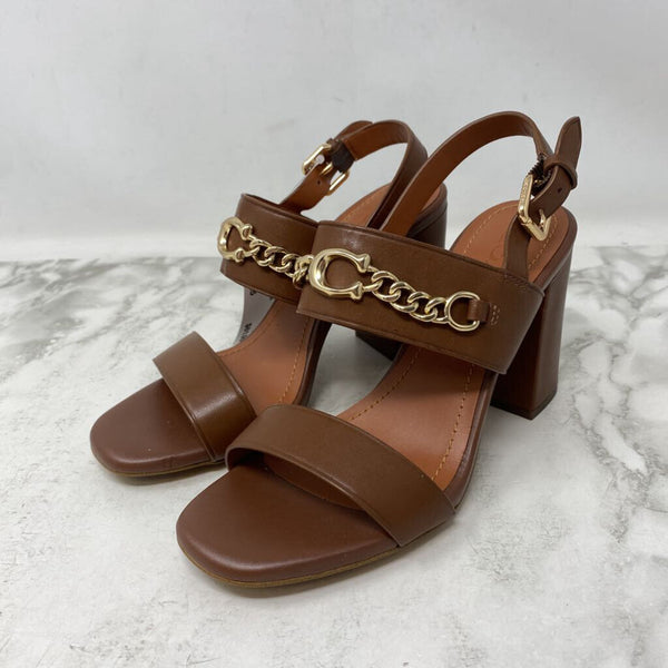 COACH WOMEN'S HEELS tan gold 5.5