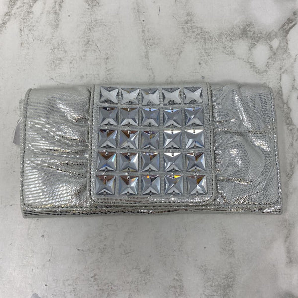 STUART WEITZMAN WOMEN'S BAG silver