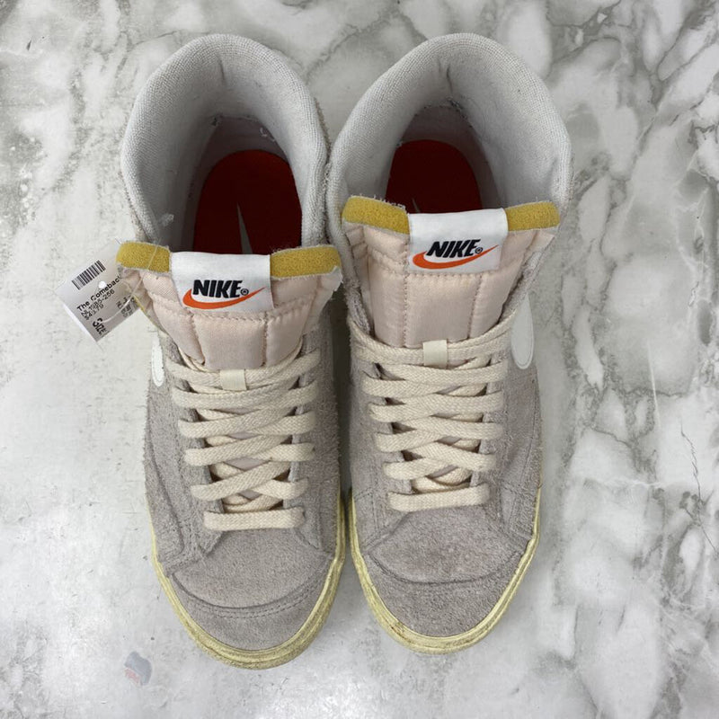 NIKE WOMEN'S SNEAKERS ice grey 8