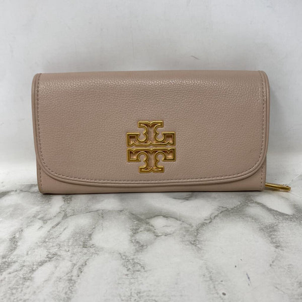 TORY BURCH WOMEN'S WALLET/WRISTLET blush-taupe gold