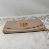 TORY BURCH WOMEN'S WALLET/WRISTLET blush-taupe gold
