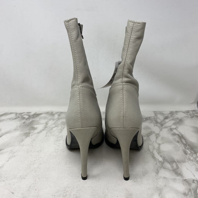 L'INTERVALLE WOMEN'S BOOTS grey 40