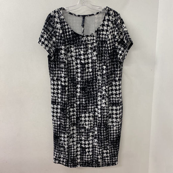 WOMEN'S PLUS DRESS black white houndstooth 3X