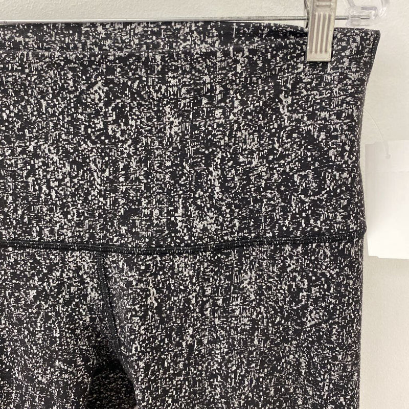 LULULEMON WOMEN'S ACTIVE BOTTOM black white mix M