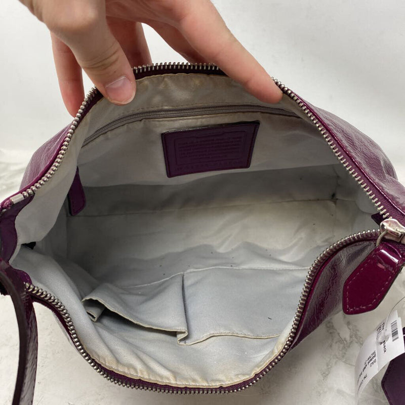 COACH WOMEN'S BAG plum