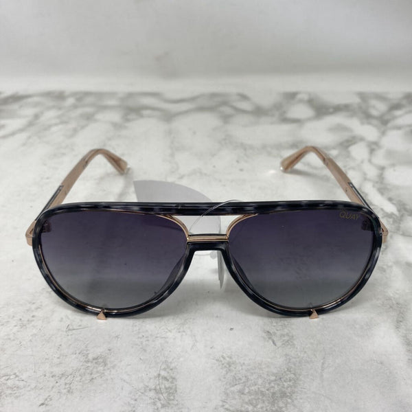QUAY WOMEN'S SUNGLASSES grey silver