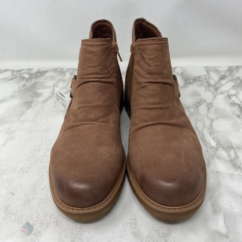 CLARKS WOMEN'S BOOTS brown 11