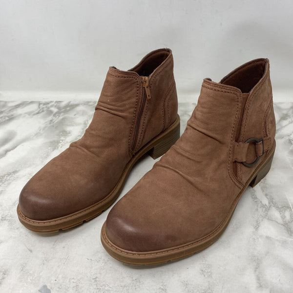 CLARKS WOMEN'S BOOTS brown 11