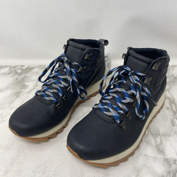 MERRELL WOMEN'S BOOTS black 10