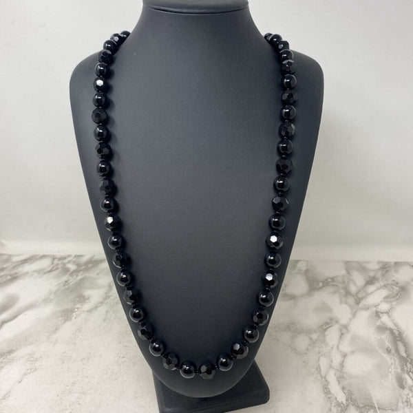 WOMEN'S NECKLACE black