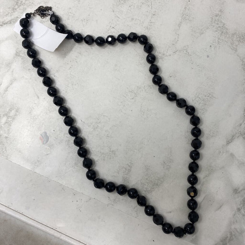 WOMEN'S NECKLACE black