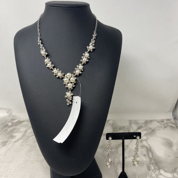 WOMEN'S JEWELRY SET silver