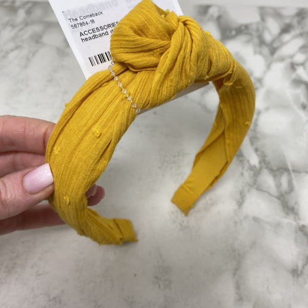 OLD NAVY WOMEN'S ACCESSORIES yellow