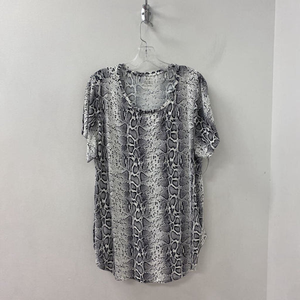 WOMEN'S PLUS TOP white black mix 2X