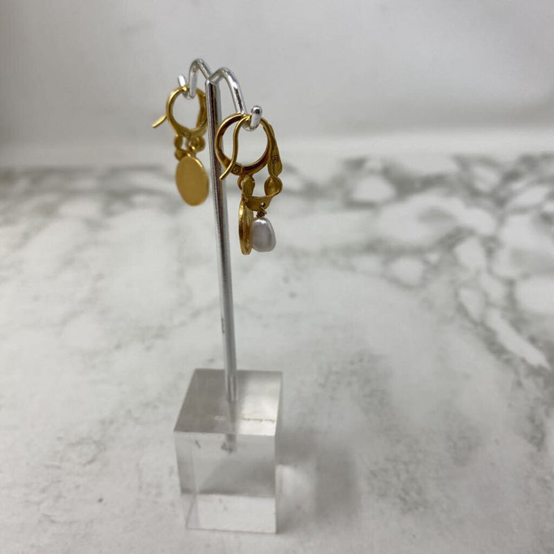 WOMEN'S EARRINGS gold white