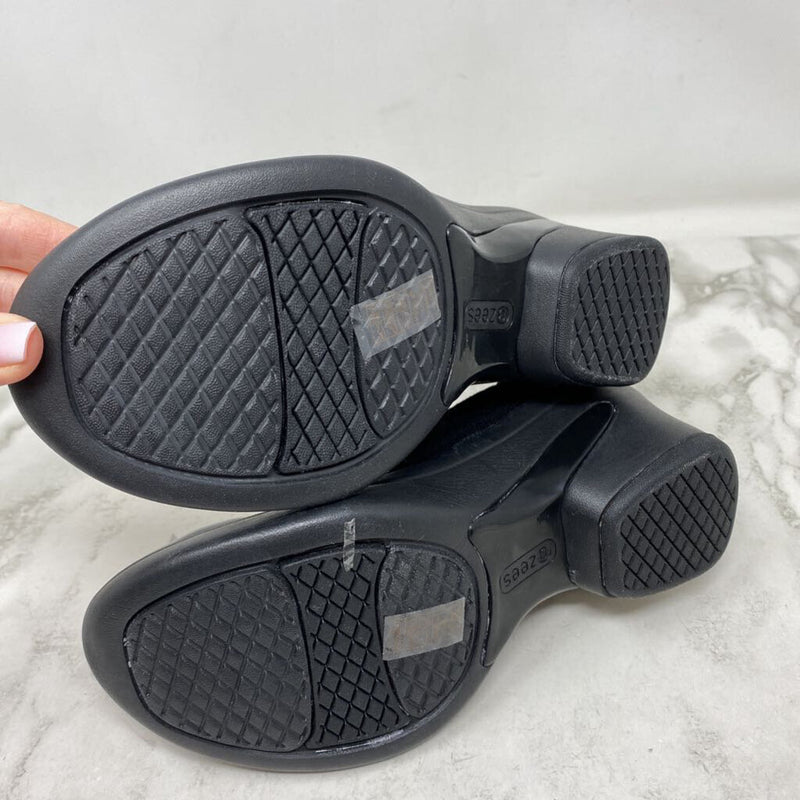 BZEES WOMEN'S HEELS black 6.5