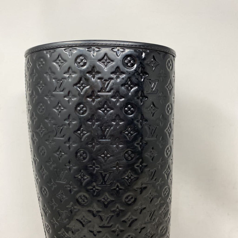 LOUIS VUITTON WOMEN'S FOOTWEAR black 39