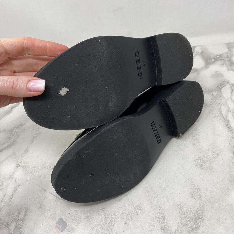 MARC FISHER WOMEN'S FLATS black white 6