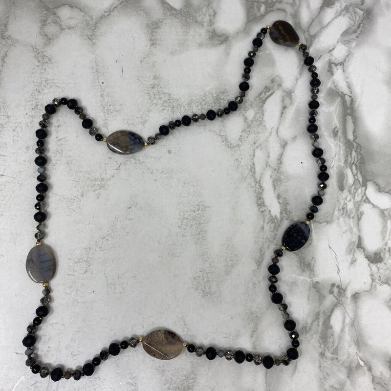 WOMEN'S NECKLACE black grey cream