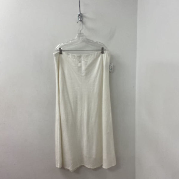 ABERCROMBIE & FITCH WOMEN'S SKIRT white XLP