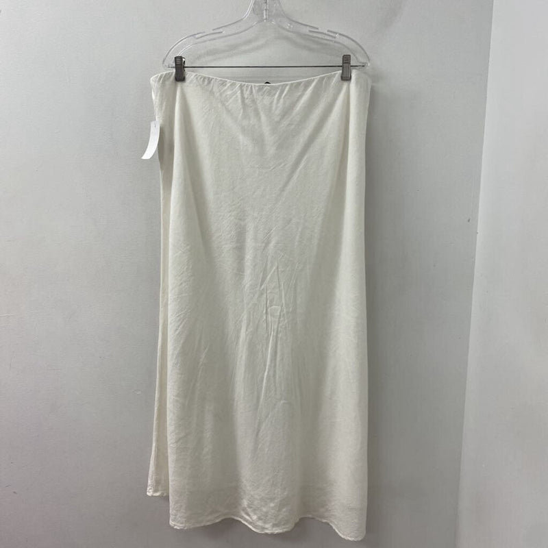 ABERCROMBIE & FITCH WOMEN'S SKIRT white XLP