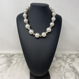 White House Black Market WOMEN'S NECKLACE white clear