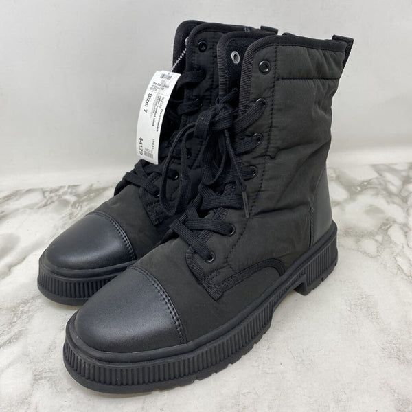 UNIQLO WOMEN'S BOOTS black 7