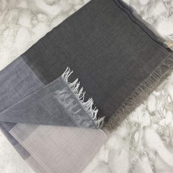 EILEEN FISHER WOMEN'S SCARF/SHAWL greys