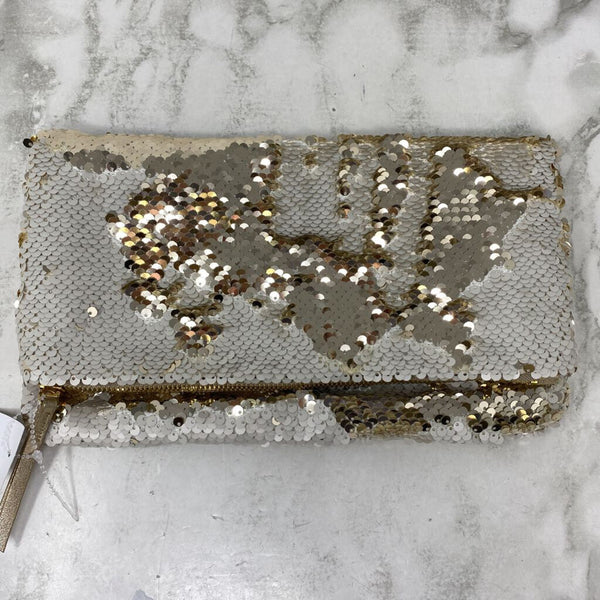 STELLA & DOT WOMEN'S WALLET/WRISTLET white gold
