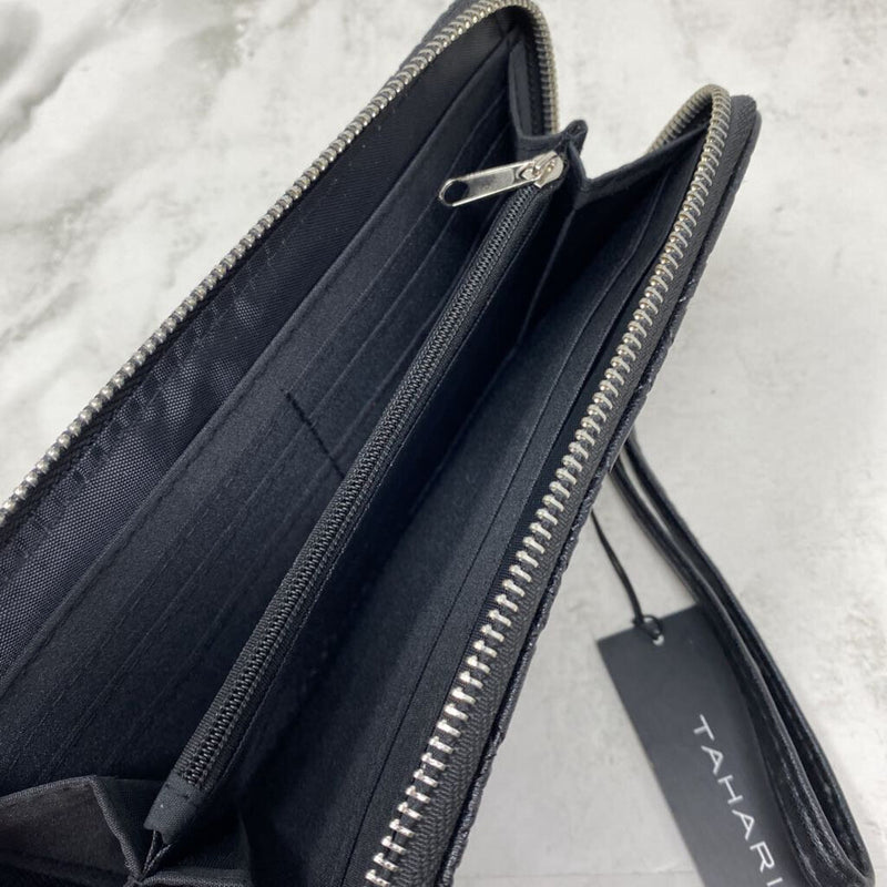 TAHARI WOMEN'S WALLET/WRISTLET black