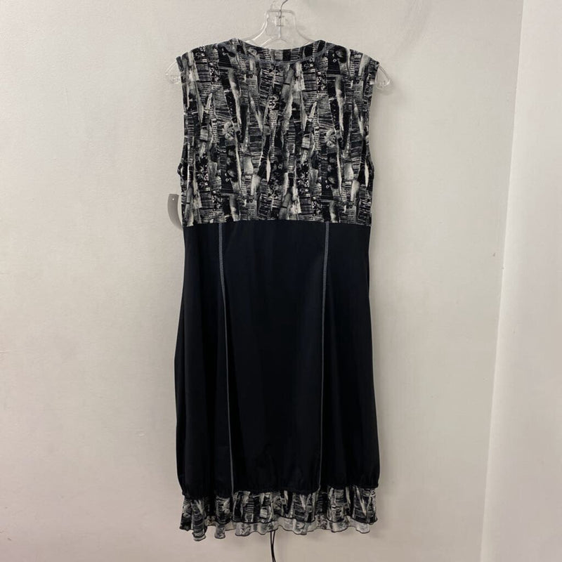 JOSEPH RIBKOFF WOMEN'S DRESS black white 10