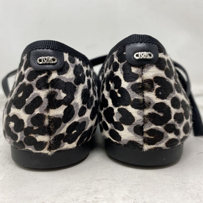MICHAEL/Michael Kors WOMEN'S FLATS animal print 8