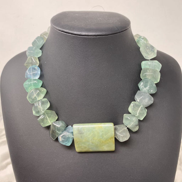 WOMEN'S NECKLACE greens