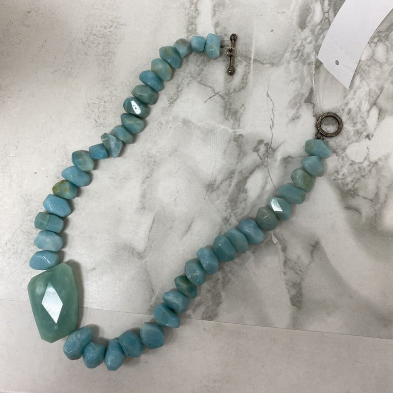 WOMEN'S NECKLACE blue white