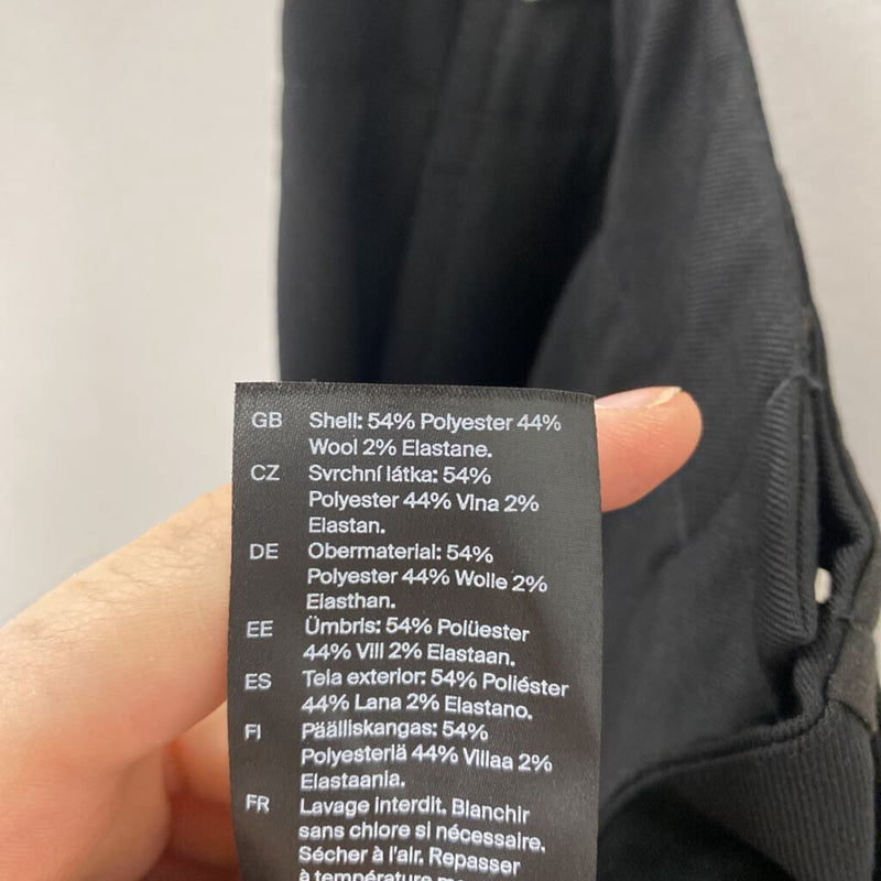 COS WOMEN'S CAPRIS black 4