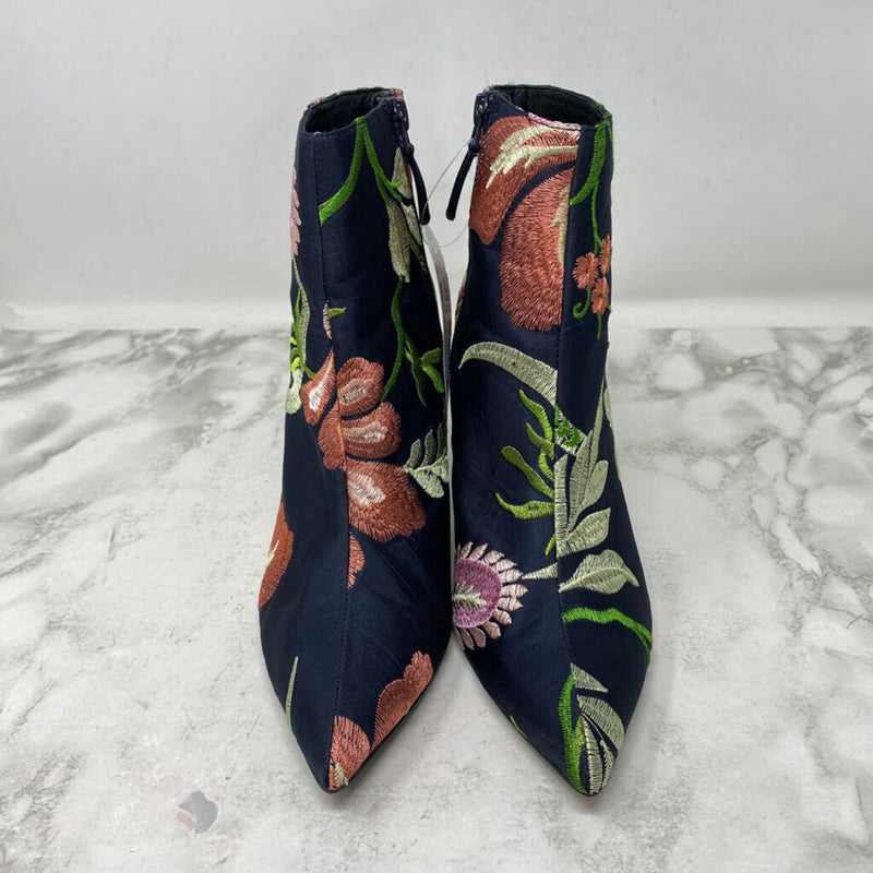 TOPSHOP WOMEN'S BOOTS navy multi 6.5
